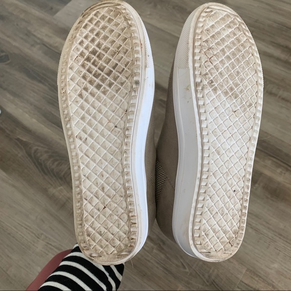 Steve Madden Tan Suede Sneakers - Picture 4 of 6
